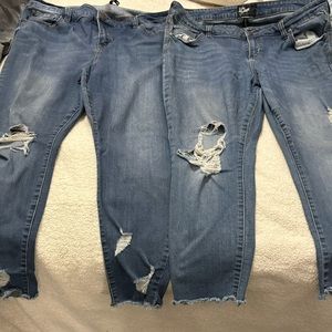 Celebrity Pink pair of 2 demin body sculpt skinny  ankle deconstruction Jean